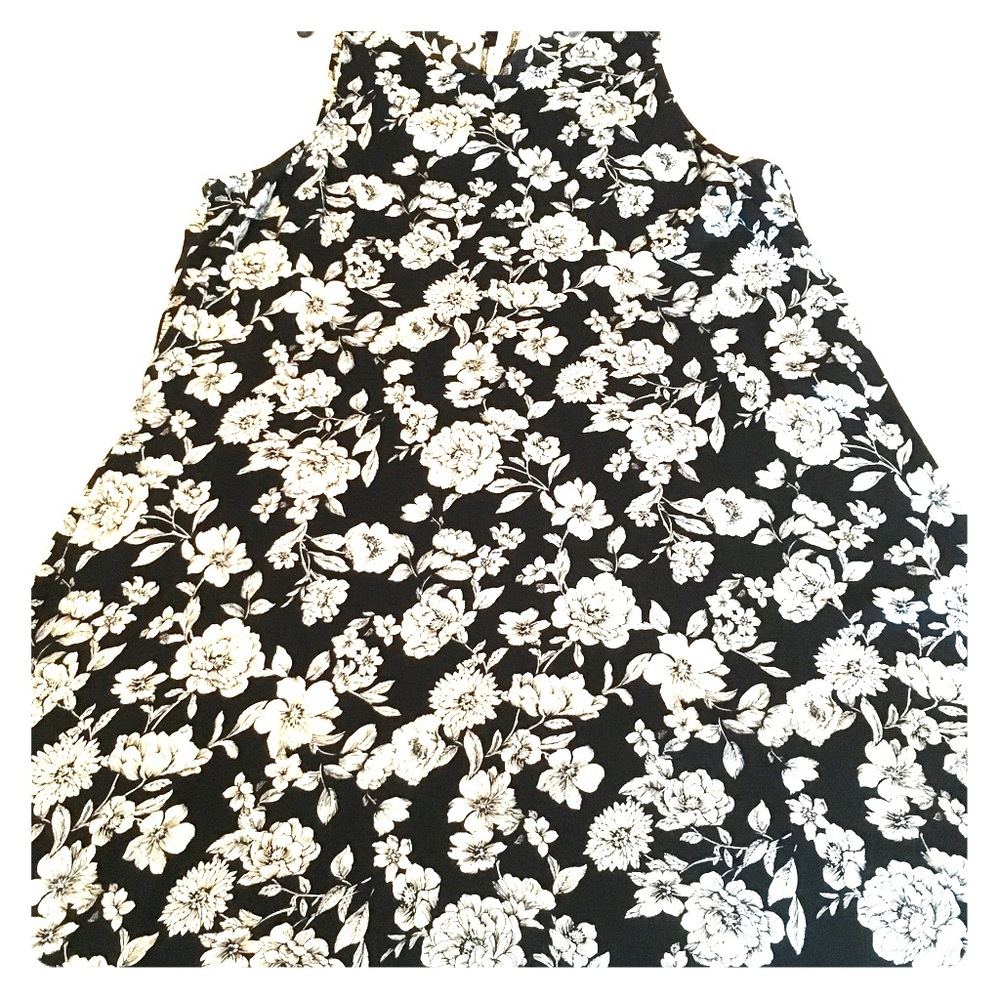 Sheath dress